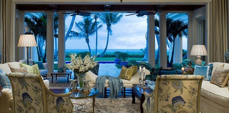 Coastal lounge